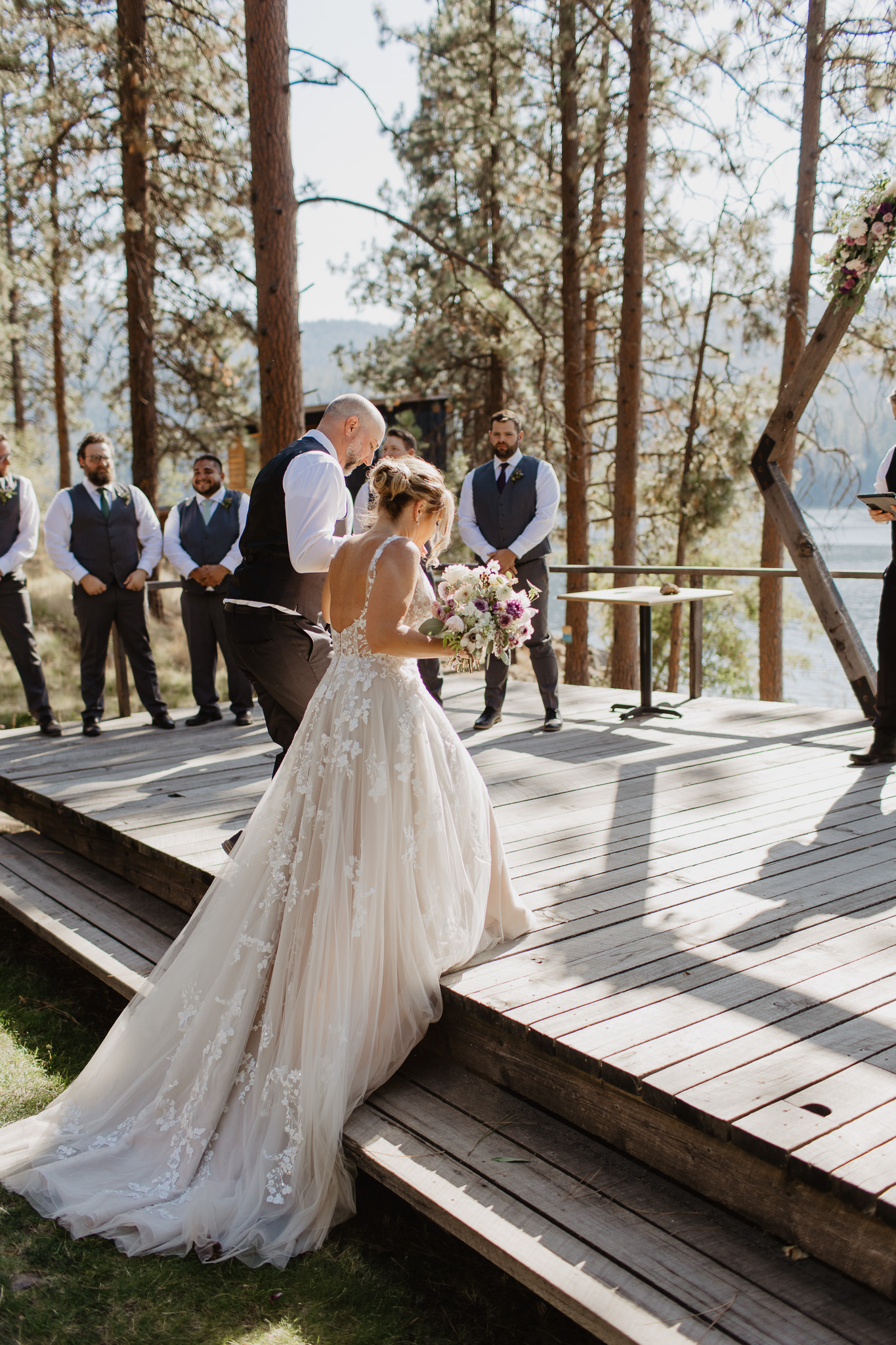 hannah acheson photography / zephyr lodge wedding / liberty lake WA | SPOKANE
