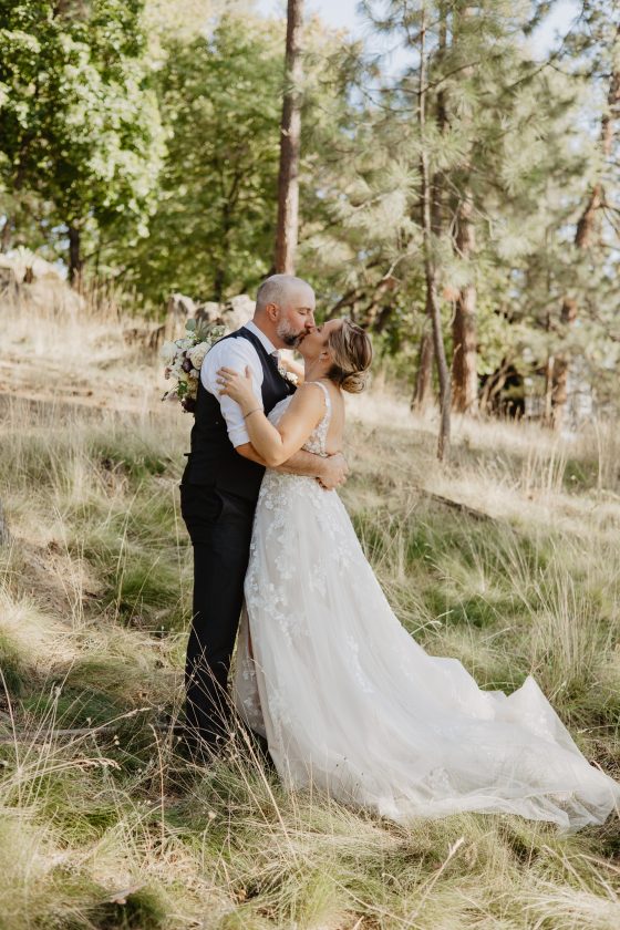 hannah acheson photography / zephyr lodge wedding / liberty lake WA | SPOKANE